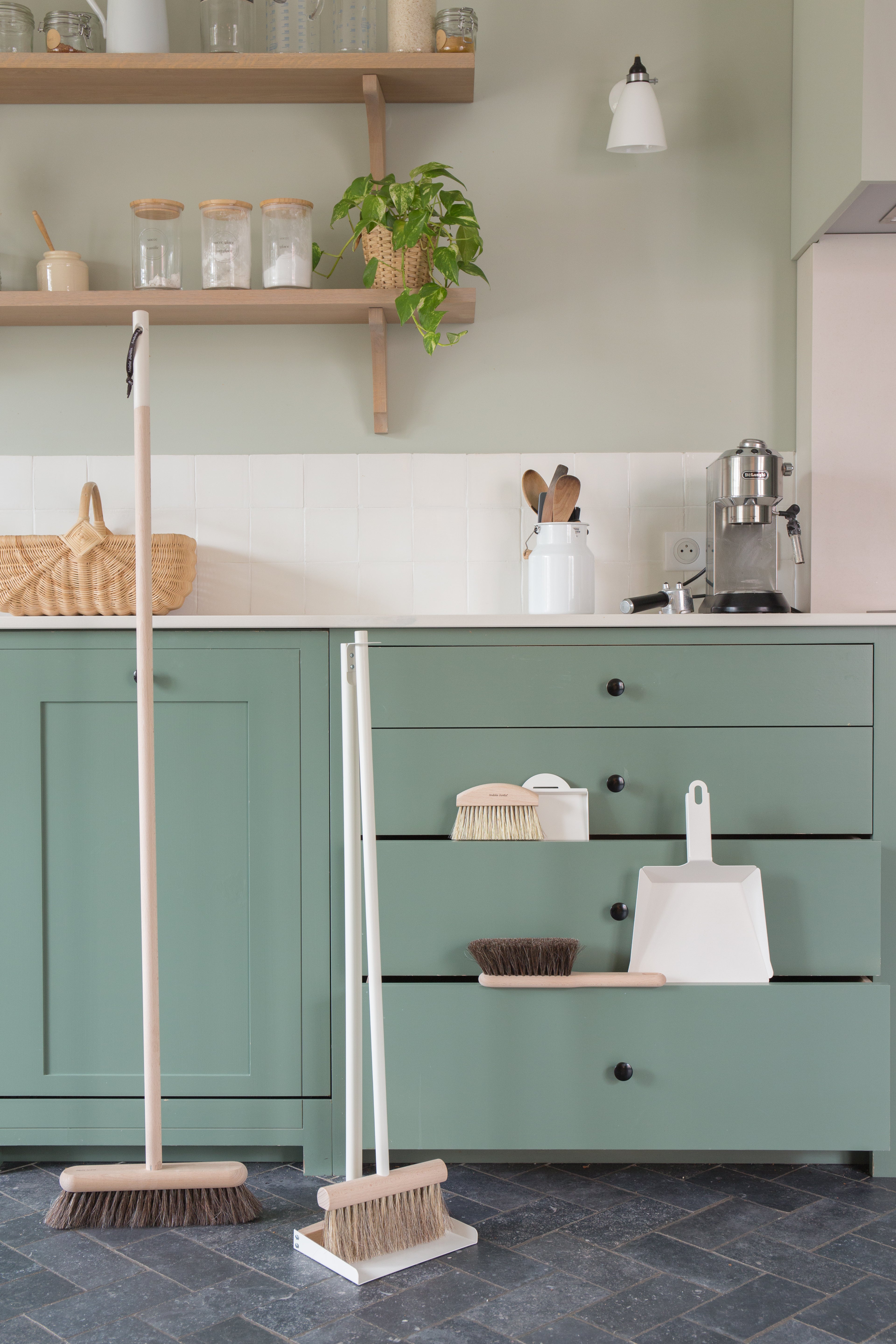 Bastelbesen - Buche (mit Stiel)