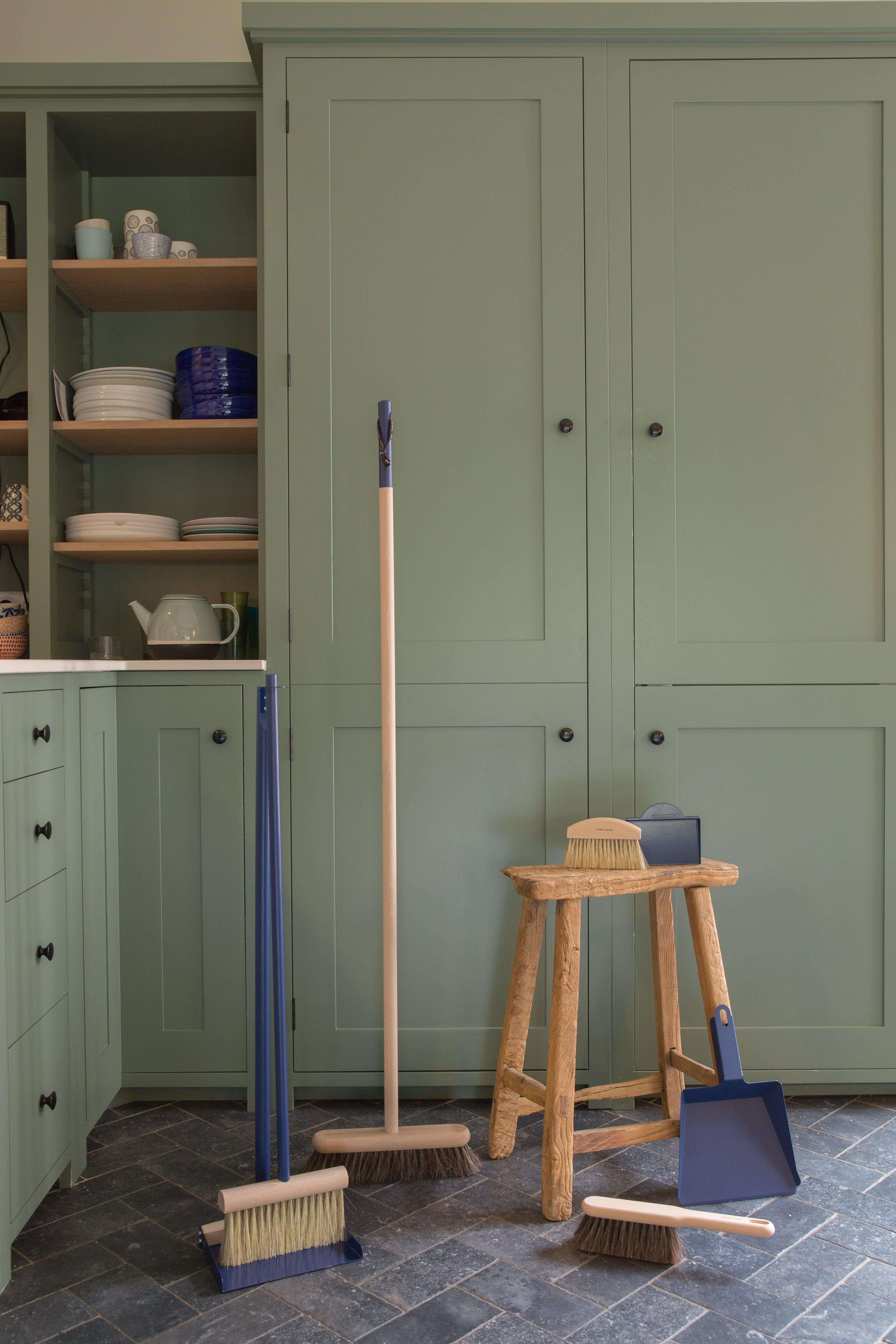 Bastelbesen - Buche (mit Stiel)