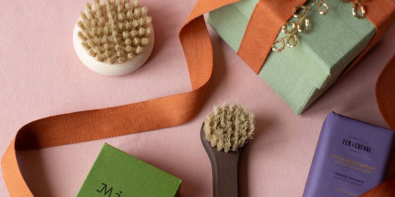 Cadeaux brosses corps et savons