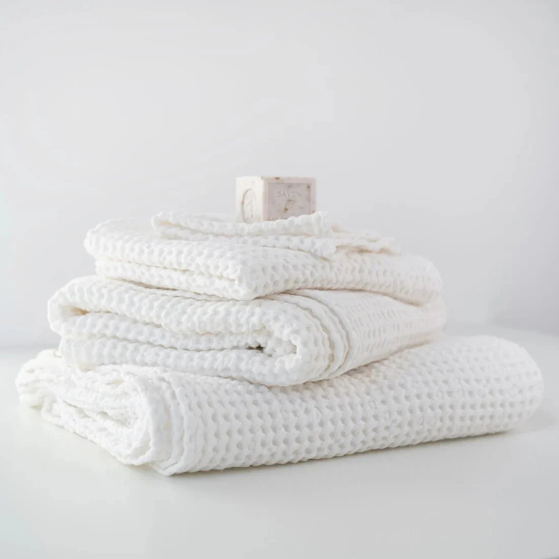 Serviette de bain gaufrée – Blanc