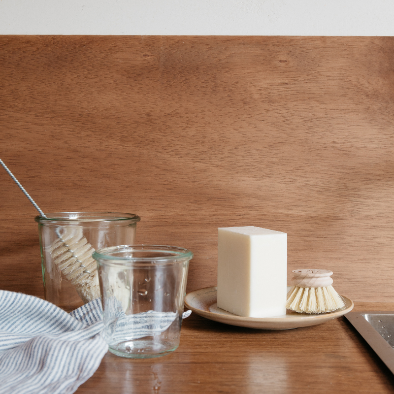 Festes Geschirrspülmittel