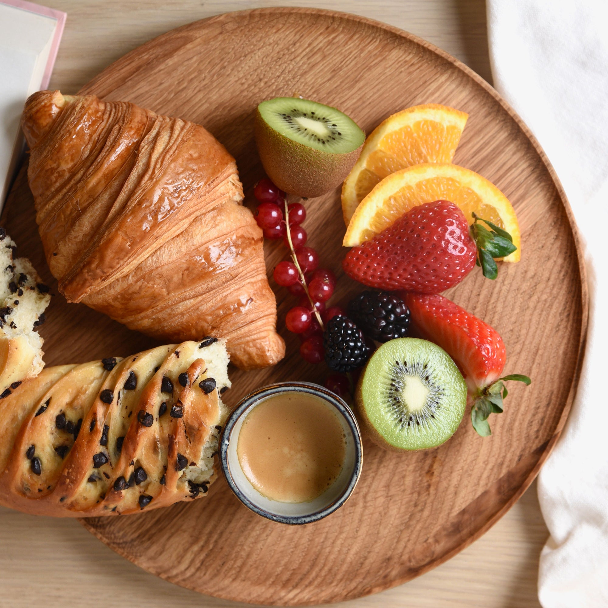 Oak Wood Service tray "La Ronde"